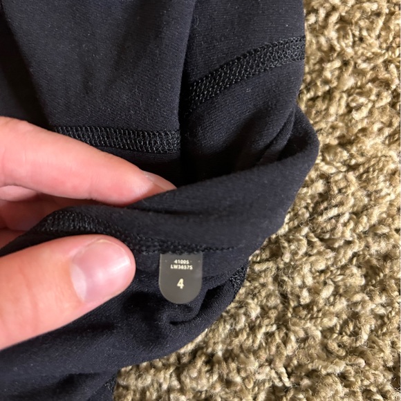 Lululemon Ice Queen Long Sleeve - Picture 15 of 16